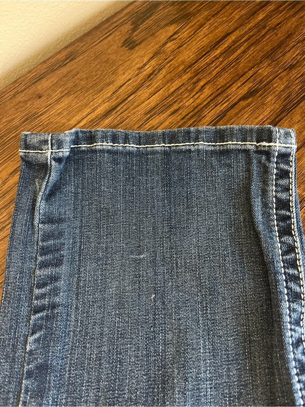 Ariat Real Women's Mid Rise Stretch Ivy Stackable Straight Leg Jeans - Dresden - Picture 13 of 16